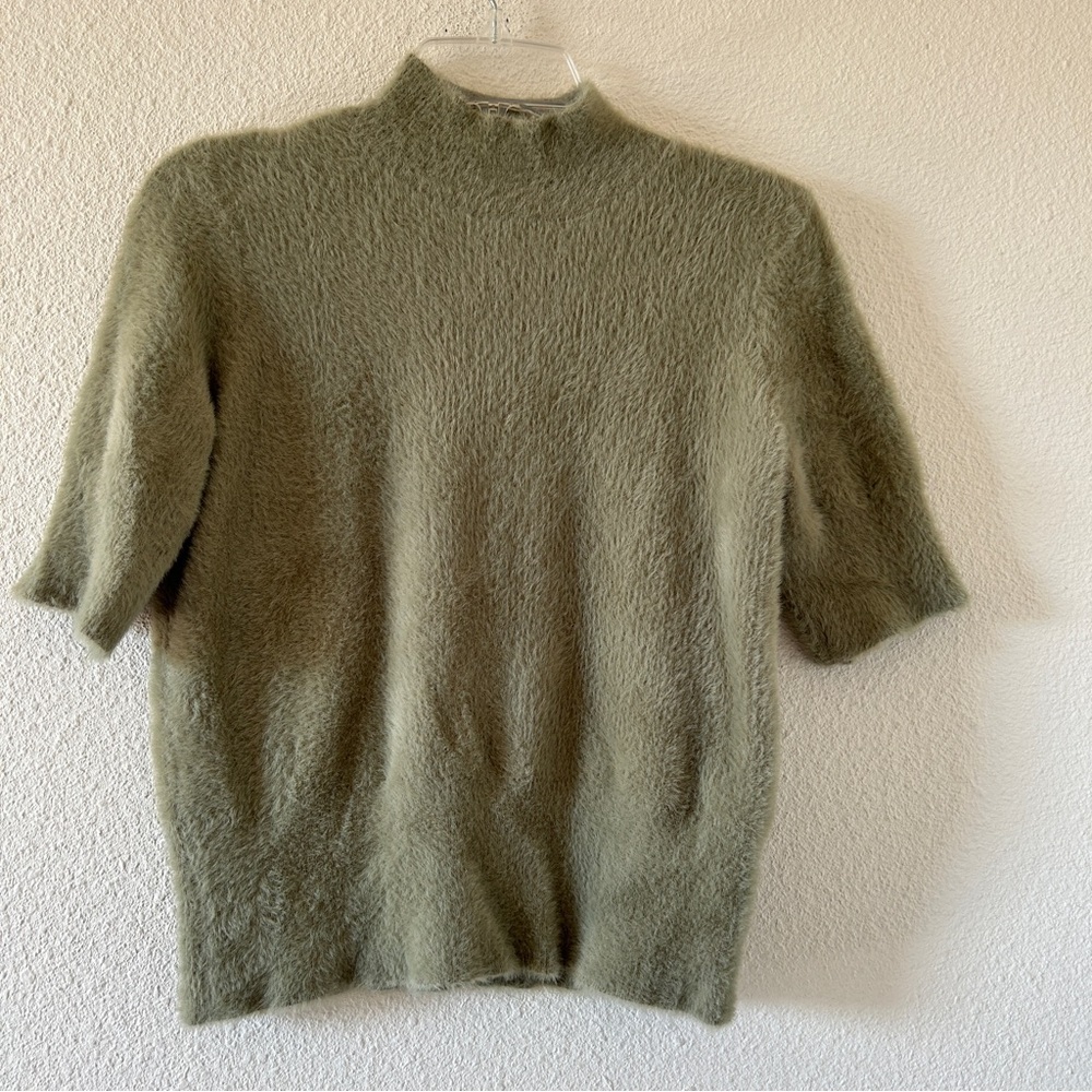 Bailey Mock Neck Short Sleeve Faux Fur Sweater Olive Women’s Medium Party Casual
